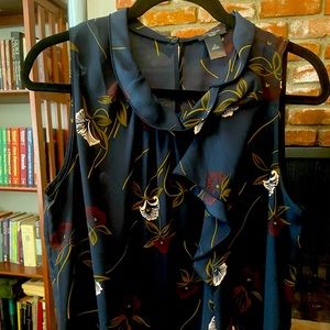 Women’s top LP.  Ann Taylor Factory.